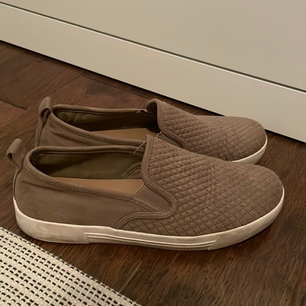 Brown cute slip ons